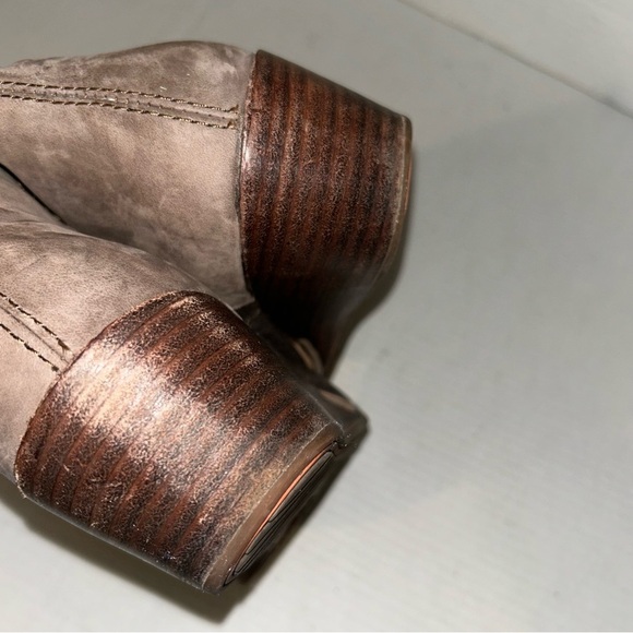 Emu Carlise Wedge Heel Ankle Booties Boots Brown Nubuck Leather Size 8.5 - Picture 12 of 13